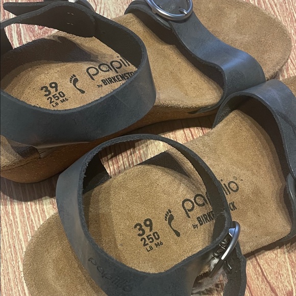 New Papillio Birkenstock Women's Soley Metallic Gray Sandal - Picture 8 of 9